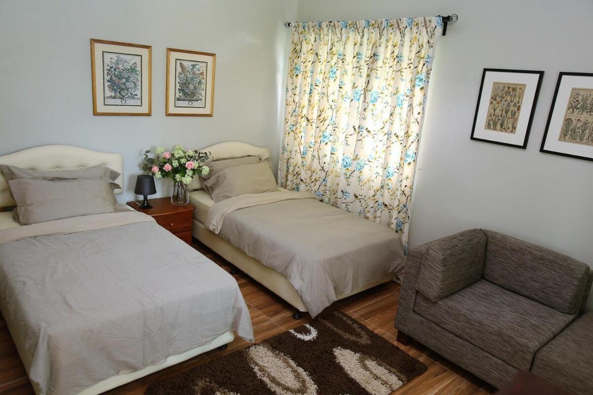 Bukit Lowick Bungalow 丹那拉打 外观 照片