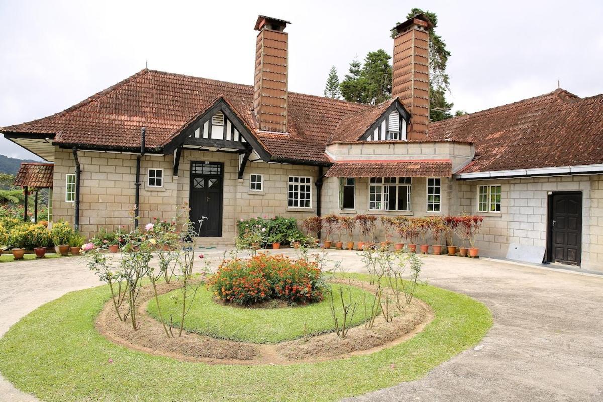 Bukit Lowick Bungalow 丹那拉打 外观 照片